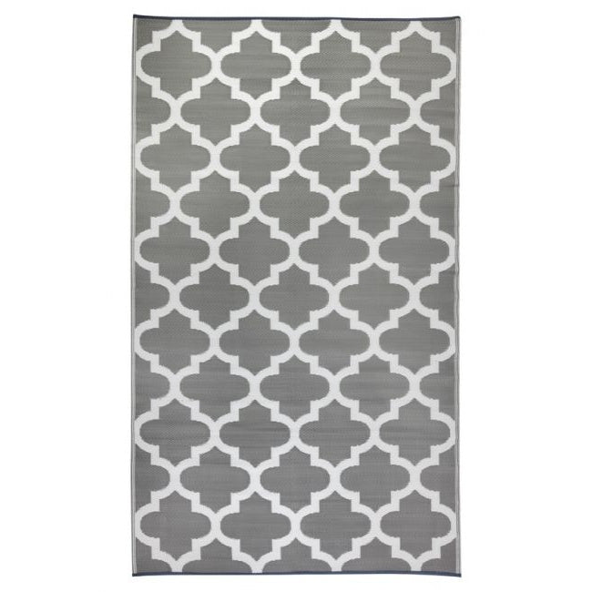 Tangier Grey and White Recycled Plastic Outdoor Rug