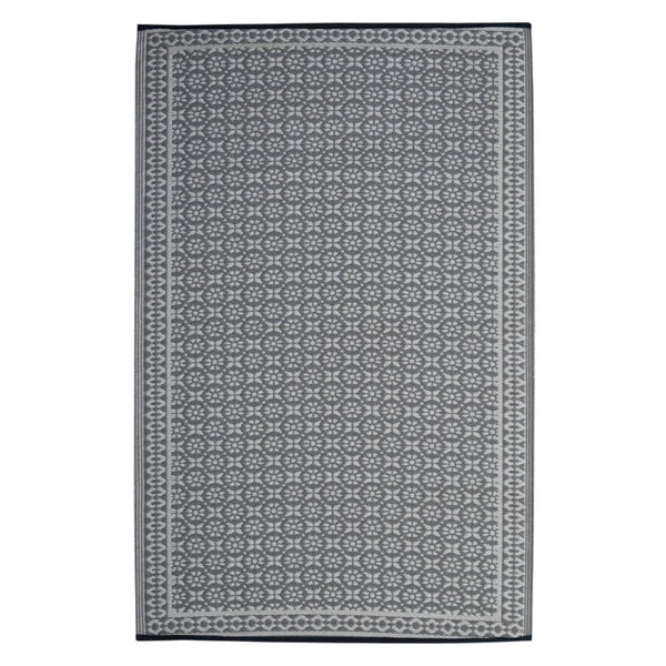 Grey and white Patterned floral, geometric rug on a white background